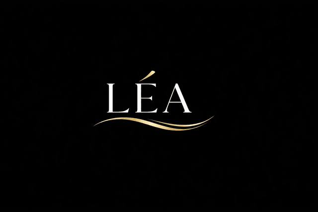 Léa — assistante technique pour salons de coiffure